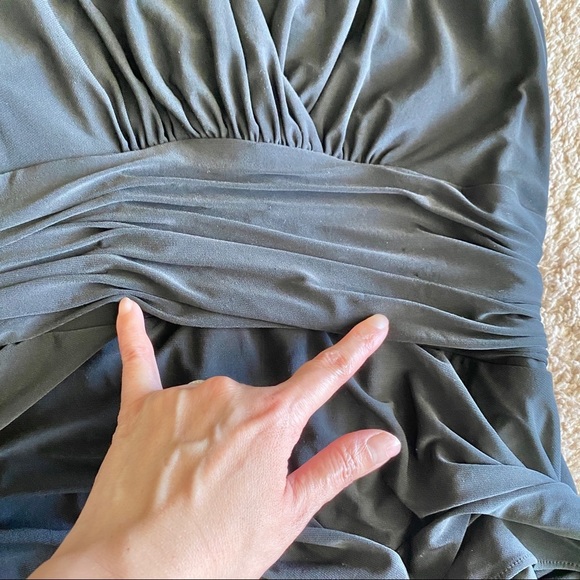 Evan-Picone V-Neck Tiered Skirt Knee-length Dress - Picture 7 of 7